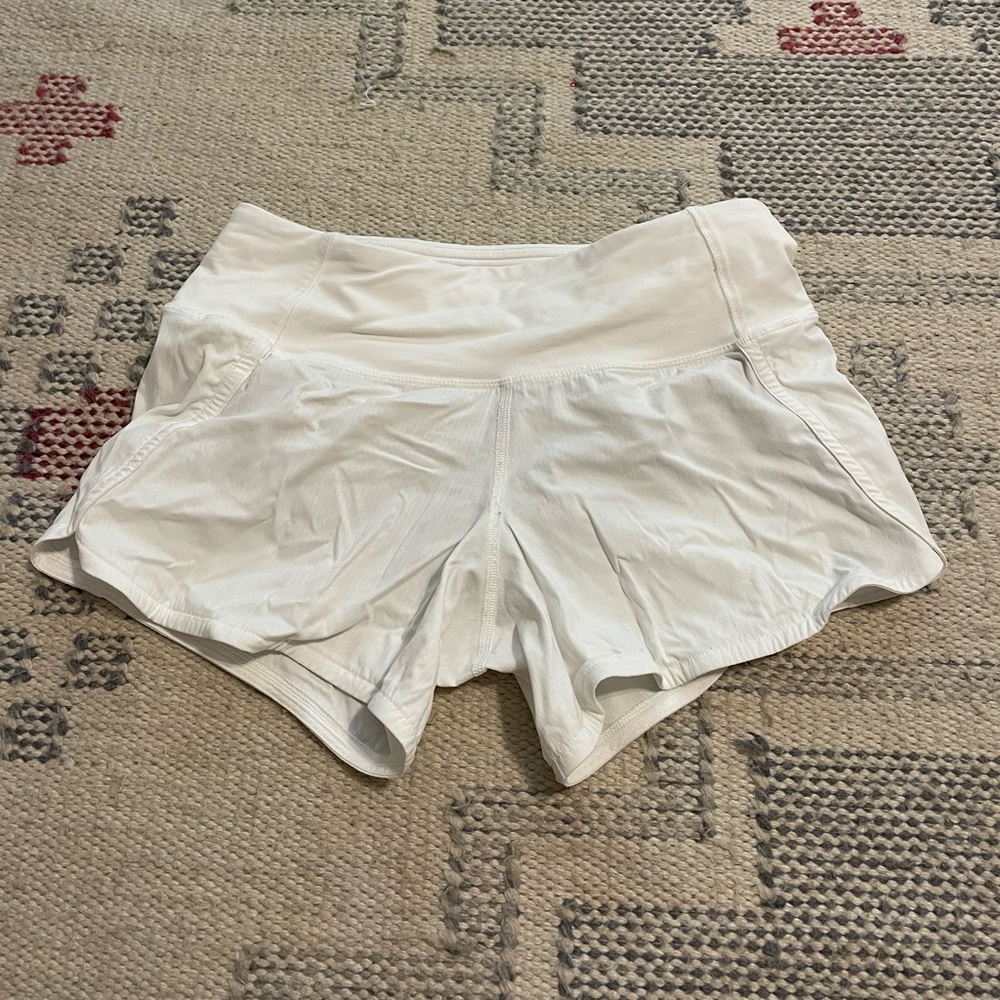 white lulu speed up shorts
